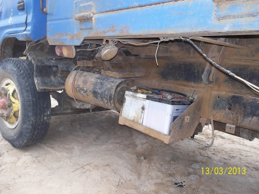 ขาย6ล้อดั๊มดิน     เครื่อง120แรง   เพาเวอร์   แอร์    Fหน้า   Fหลัง    เกียร์ร็อคเส้อลาย  6เกียร์เดืนหน้า