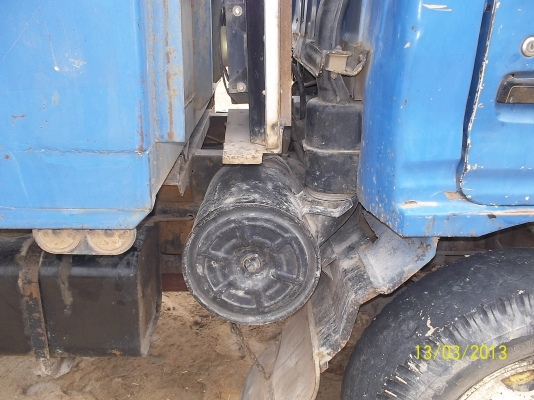 ขาย6ล้อดั๊มดิน     เครื่อง120แรง   เพาเวอร์   แอร์    Fหน้า   Fหลัง    เกียร์ร็อคเส้อลาย  6เกียร์เดืนหน้า