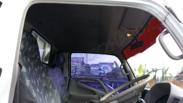 รถบรรทุก 6 ล้อ ยี่ห้อ HINO รุ่น WU340R