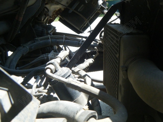 รถบรรทุก 6 ล้อ ยี่ห้อ HINO รุ่น WU340R