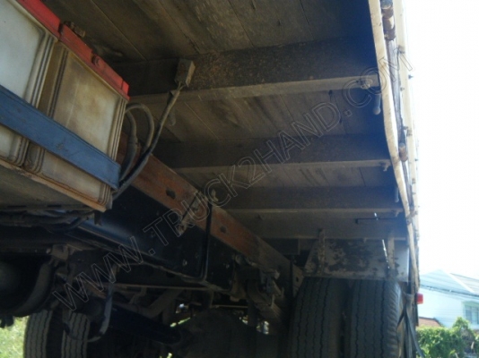 รถบรรทุก 6 ล้อ ยี่ห้อ HINO รุ่น WU340R