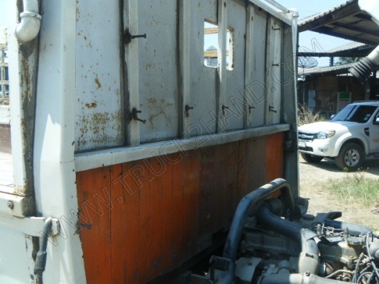 รถบรรทุก 6 ล้อ ยี่ห้อ HINO รุ่น WU340R