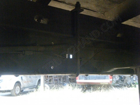 รถบรรทุก 6 ล้อ ยี่ห้อ HINO รุ่น WU340R