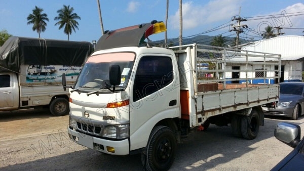 รถบรรทุก 6 ล้อ ยี่ห้อ HINO รุ่น WU340R