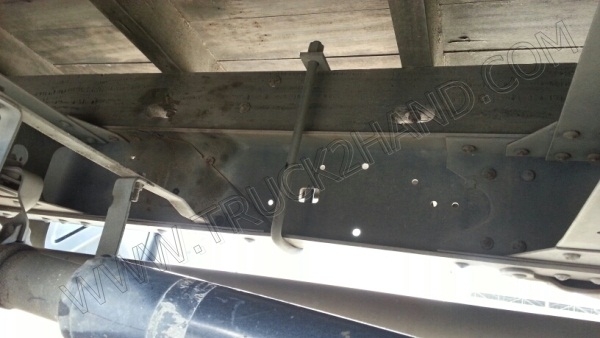 รถบรรทุก 6 ล้อ ยี่ห้อ HINO รุ่น WU340R