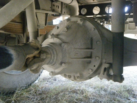 รถบรรทุก 6 ล้อ ยี่ห้อ HINO รุ่น WU340R