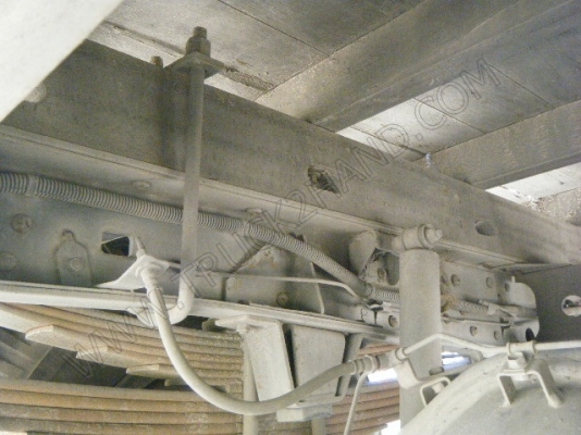 รถบรรทุก 6 ล้อ ยี่ห้อ HINO รุ่น WU340R