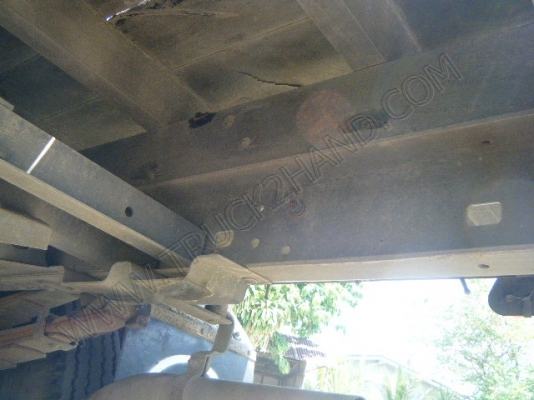 รถบรรทุก 6 ล้อ ยี่ห้อ HINO รุ่น WU340R