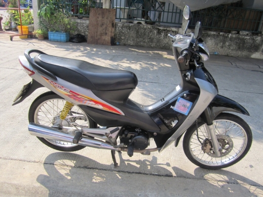 ยังไงก็ขาย wave100sปี49รถบ้านเครื่องดีเดิมๆทะเบียน-โอน