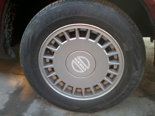 ขายvolvo940 glt ปี92 สภาพพร้อมใช้ เครื่อง1เจลงเล่มแล้ว ติดแก็สแล้วไม่ลงเล่ม