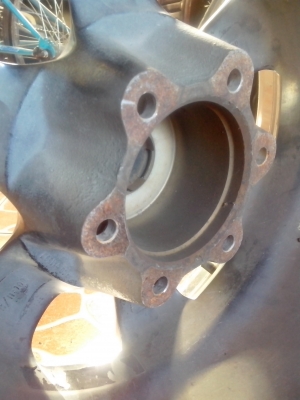 ขายแม็กขอบ 15 หกรูแท้japan ใส่กะบะครับ