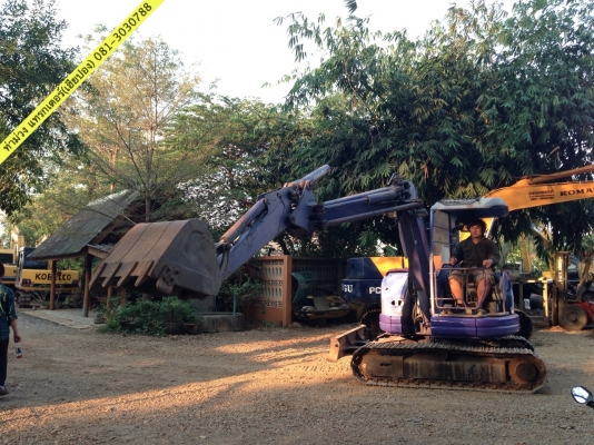 Komatsu 50UU   สภาพพร้อมใช้งาน เสียงเครื่องนิ่ม ตัวเดินไม่มีเสียงรบกวนแทรกเลยครับ   ใช้งานในที่แคบได้ดีอย่างมากครับ ช่วงบูมสามารถโยกพับได้ในมุมที่มีพื่้นที่จำกัดครับ  สนใจติดต่อ ท่าม่วง แทรกเตอร์ 081-3030788