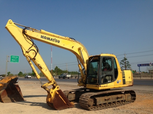 รถแบคโฮ KOMATSU PC130-6 รถแบคโฮ KOMATSU PC130-6