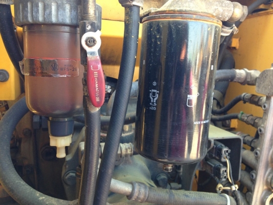 รถแบคโฮ KOMATSU PC130-6 รถแบคโฮ KOMATSU PC130-6