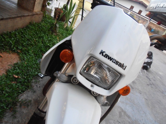 KSR ลาย 5.5 ขาว + ดำ รถปี 53 เครื่องเดิม สภาพดีครับ