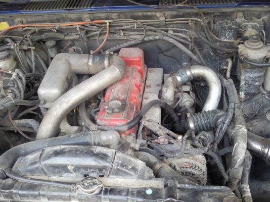 ขายเครื่องนิสสันtd27ฝาแดง