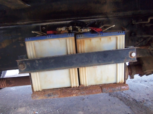 Mitsubishi527(ไอ้หลง)หัวลากท้ายเป็ด Mitsubishi527(ไอ้หลง)หัวลากท้ายเป็ด