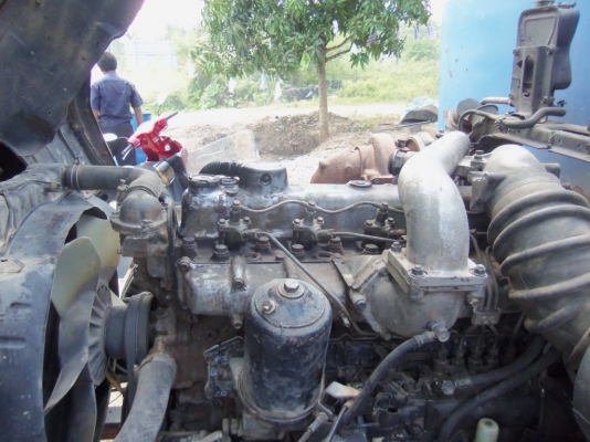 Mitsubishi527(ไอ้หลง)หัวลากท้ายเป็ด Mitsubishi527(ไอ้หลง)หัวลากท้ายเป็ด