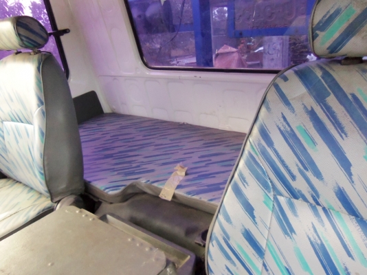 Mitsubishi527(ไอ้หลง)หัวลากท้ายเป็ด Mitsubishi527(ไอ้หลง)หัวลากท้ายเป็ด