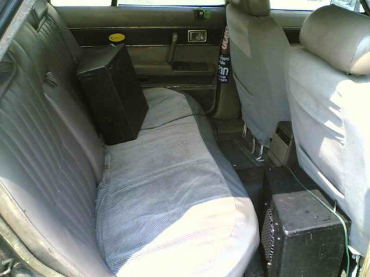 ขาย TOYOTA CROWN เดอลุกซ์ เครื่อง Hero2400 (ดีเซล) ขาย 45000 บาท