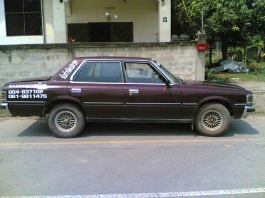 ขาย TOYOTA CROWN เดอลุกซ์ เครื่อง Hero2400 (ดีเซล) ขาย 45000 บาท
