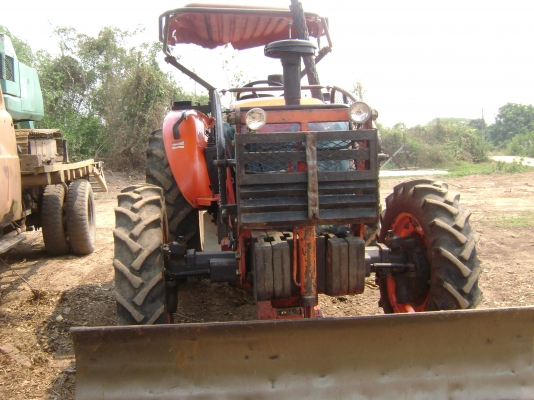 ขายรถไถ่ คูโบต่า M7040 สนใจต่อติด 0857237866