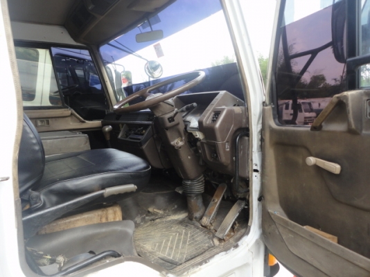 รถ 10 ล้อบรรทุกน้ำมัน MITSUBISHI FN527 เครื่อง 6D16 ถัง 16000 ลิตร รถสวยพร้อมใช้