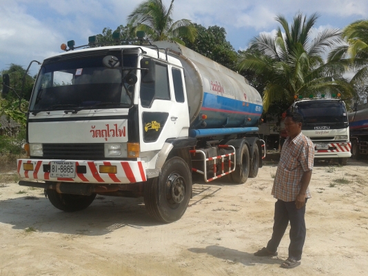 รถ 10 ล้อบรรทุกน้ำมัน MITSUBISHI FN527 เครื่อง 6D16 ถัง 16000 ลิตร รถสวยพร้อมใช้