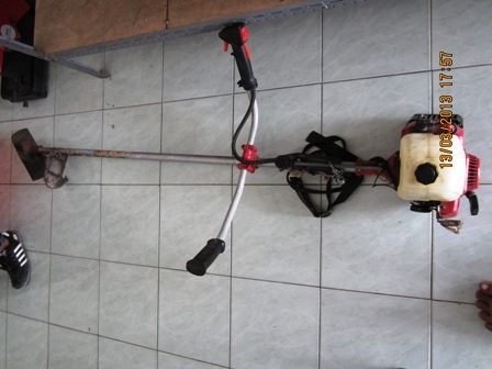 เครื่องตัดหญ้า สภาพดี เครื่องแน่น ราคาถูก อุปกรณ์ครบ