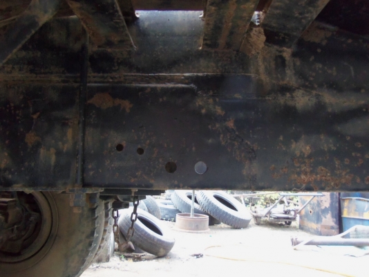 Mitsubishi527(ไอ้หลง)หัวลากท้ายเป็ด2เพลา Mitsubishi527(ไอ้หลง)หัวลากท้ายเป็ด2เพลา