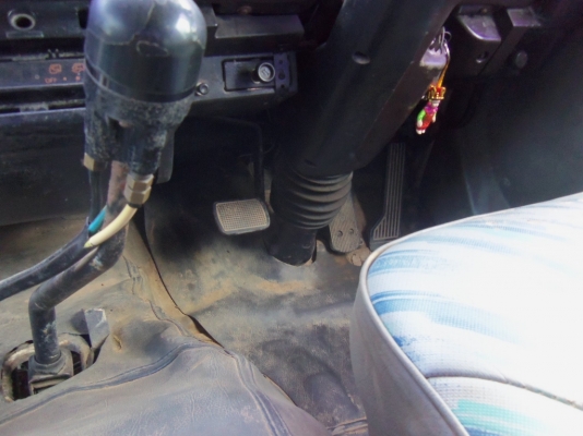 Mitsubishi527(ไอ้หลง)หัวลากท้ายเป็ด2เพลา Mitsubishi527(ไอ้หลง)หัวลากท้ายเป็ด2เพลา