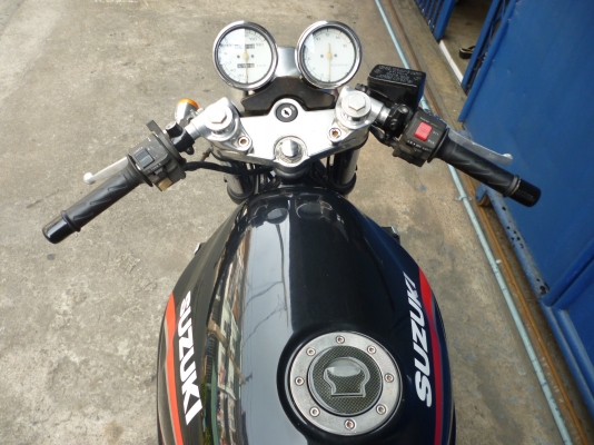 ขาย bandit V400 ขาย ปี95 อินวอยแท้ครบพร้อมใช้ ราคา 48000 (กทม)