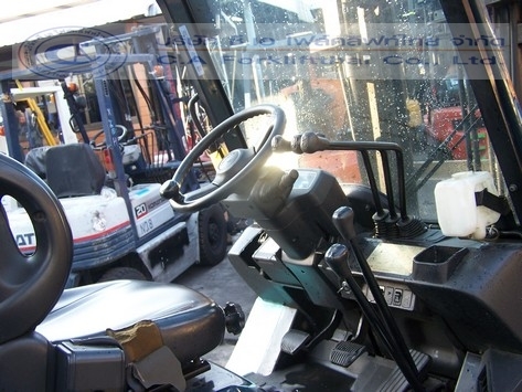 ขายรถ โฟล์คลิฟท์ TOYOTA รุ่น 7-FG30