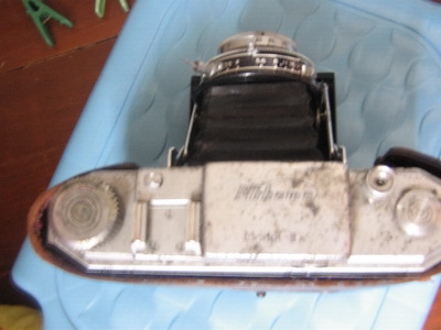 ขายกล้องพับ โบราณอายุหลายปีถูกๆ ขายกล้องพับ โบราณอายุหลายปีถูกๆ