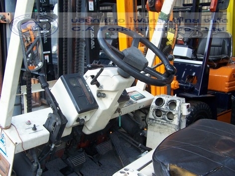 ขาย รถโฟล์คลิฟท์ NISSAN รุ่น NH-02