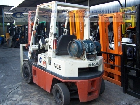 ขาย รถโฟล์คลิฟท์ NISSAN รุ่น NH-02