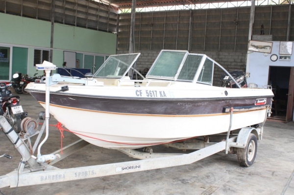 ขาย19ฟุตevenrude150(แถมเครื่อง115)