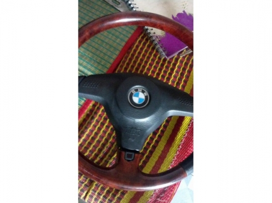 พวงมาลัยบีเอ็ม สามก้าน ราคาถูก พวงมาลัยบีเอ็ม สามก้าน ราคาถูก