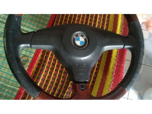 พวงมาลัยบีเอ็ม สามก้าน ราคาถูก พวงมาลัยบีเอ็ม สามก้าน ราคาถูก