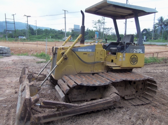 รถดัน KOMATSU D21PL