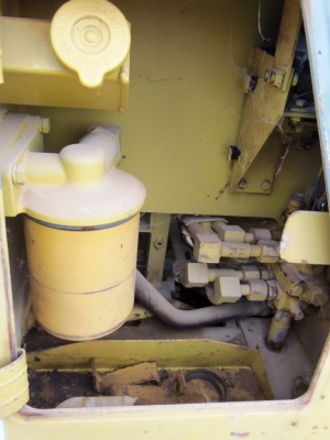 รถดัน KOMATSU D21PL รถดัน KOMATSU D21PL