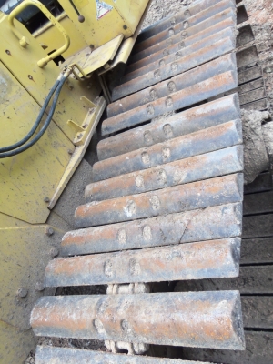 รถดัน KOMATSU D21PL รถดัน KOMATSU D21PL