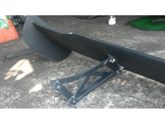 ขายปีกหลังไฟเบอร์ ขามิเนียม เบาๆ ขายปีกหลังไฟเบอร์ ขามิเนียม เบาๆ