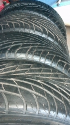 ยางแมกซิสขอบ 18 ขนาด 235 55 18 ราคาถูก 1 ชุด ยางแมกซิสขอบ 18 ขนาด 235 55 18 ราคาถูก 1 ชุด