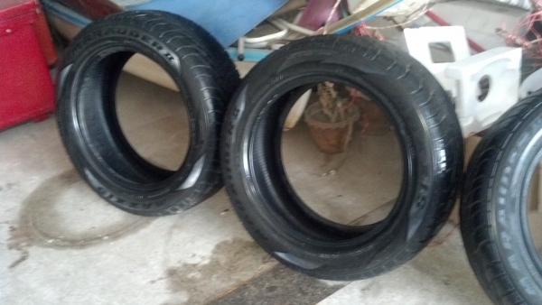 ยางแมกซิสขอบ 18 ขนาด 235 55 18 ราคาถูก 1 ชุด ยางแมกซิสขอบ 18 ขนาด 235 55 18 ราคาถูก 1 ชุด