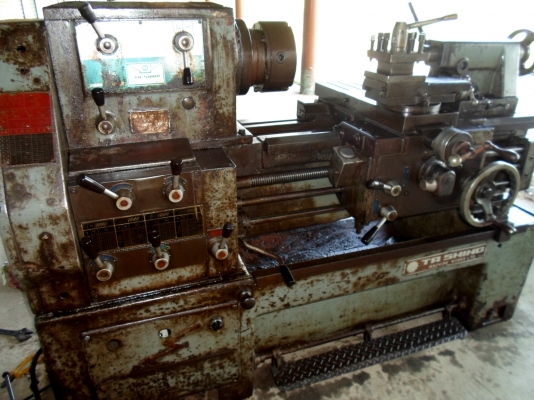 แท่นกลึง 5 ฟุต 3 เพลา เกียร์บล็อก ต้าชิง 67,000 ด่วน !!!