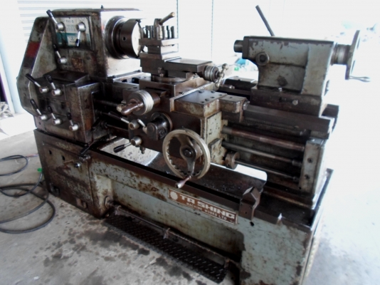 แท่นกลึง 5 ฟุต 3 เพลา เกียร์บล็อก ต้าชิง 67,000 ด่วน !!!