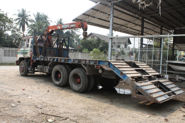 ขาย ฮีโน่F-18สองเพลาพื้นเรียบ ขึ้นแมคโค เครน3 ตัน