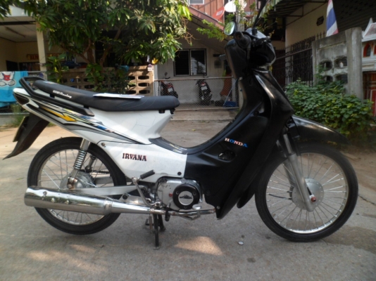 รถไม่ได้ใช้ เครื่องไม่เคยแกะ(ร้อนเงิน)