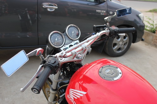 ขาย CB SF400 เทค1 ปี2001 อินวอยล์สรรพสามิต เครื่องดี